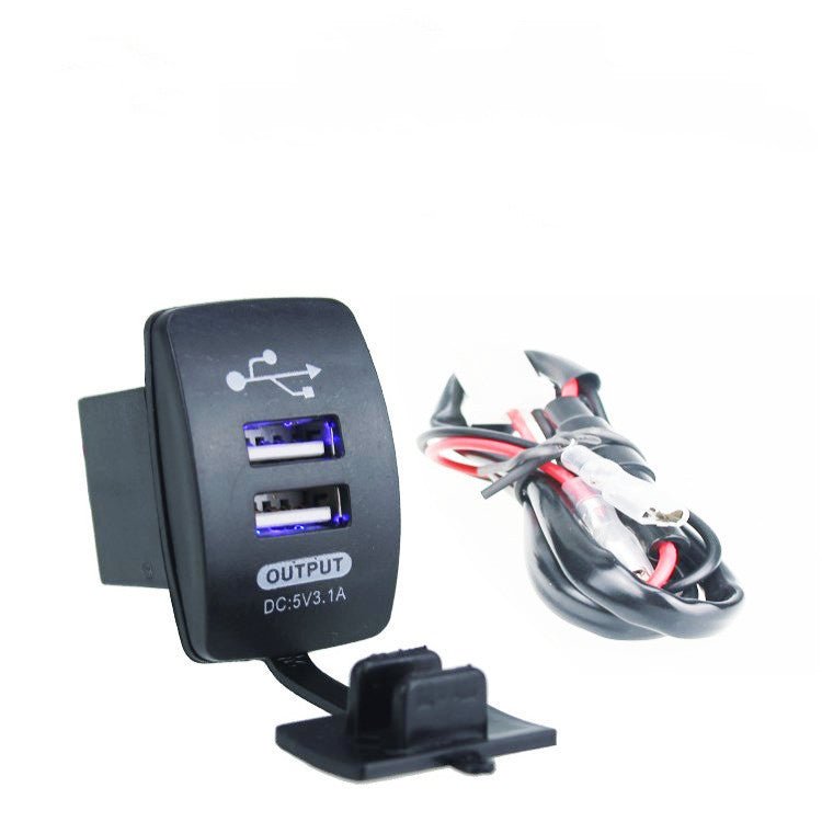 3.1Ausb Car Charger Universal Type For Cars And Motorcycles - Yahko Merchandise