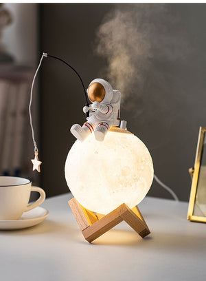 Astronaut Figurines Home Decoration Resin Spaceman Night Light - Yahko Merchandise