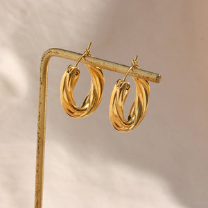 Denisse Twisted Hoop Earrings - Yahko Merchandise