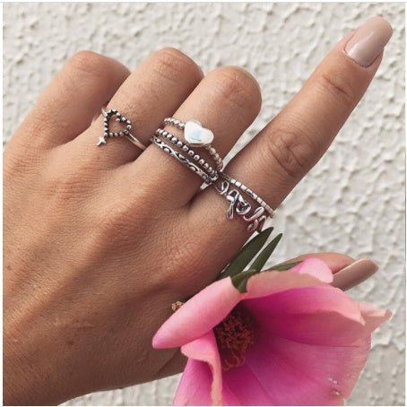 Diamond set ring jewelry - Yahko Merchandise