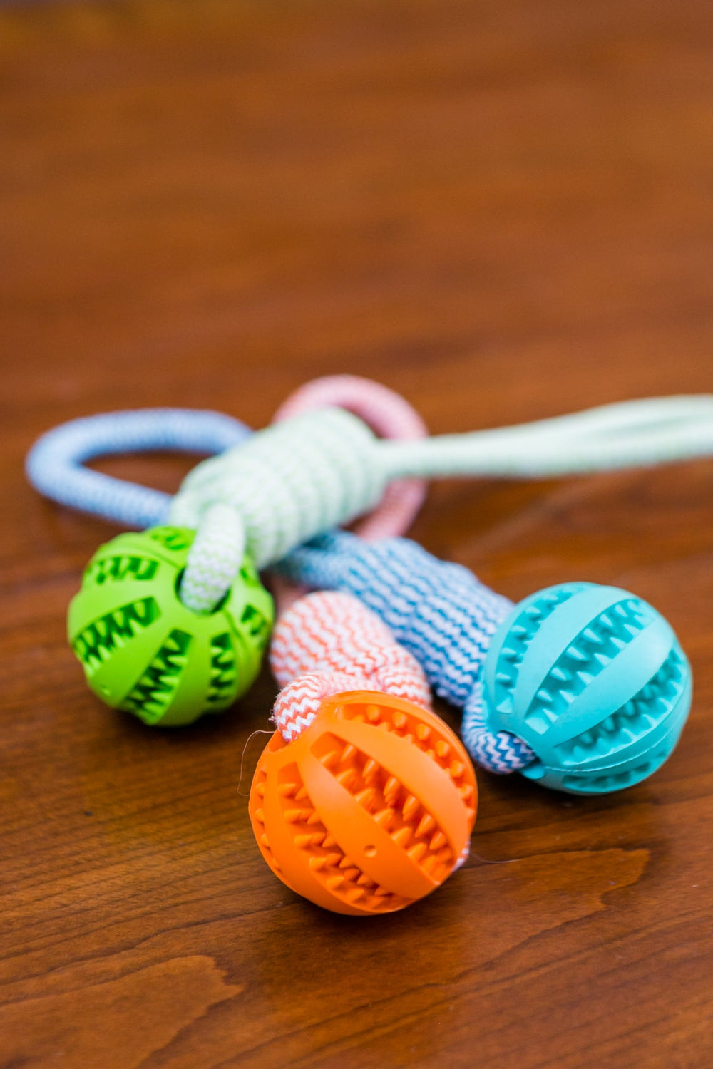Durable Rubber Ball Chew Toy with Cotton Rope - Yahko Merchandise