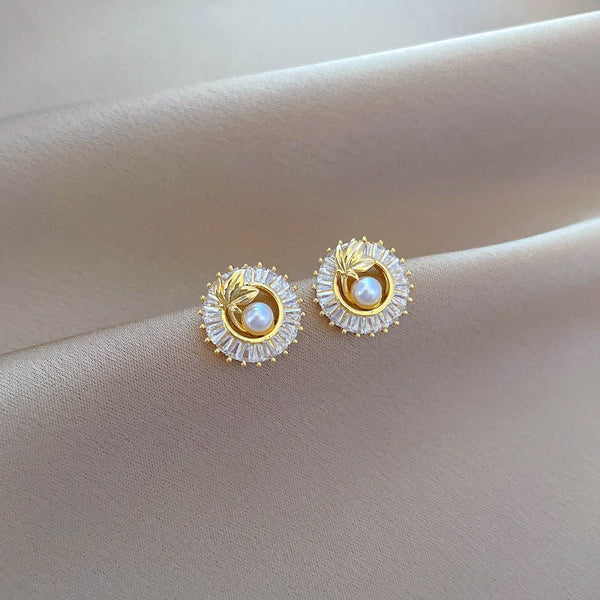 Fashion Jewelry Square Full Diamond Personalized Round Ring Leaves Necklace And Earrings Suite - Yahko Merchandise