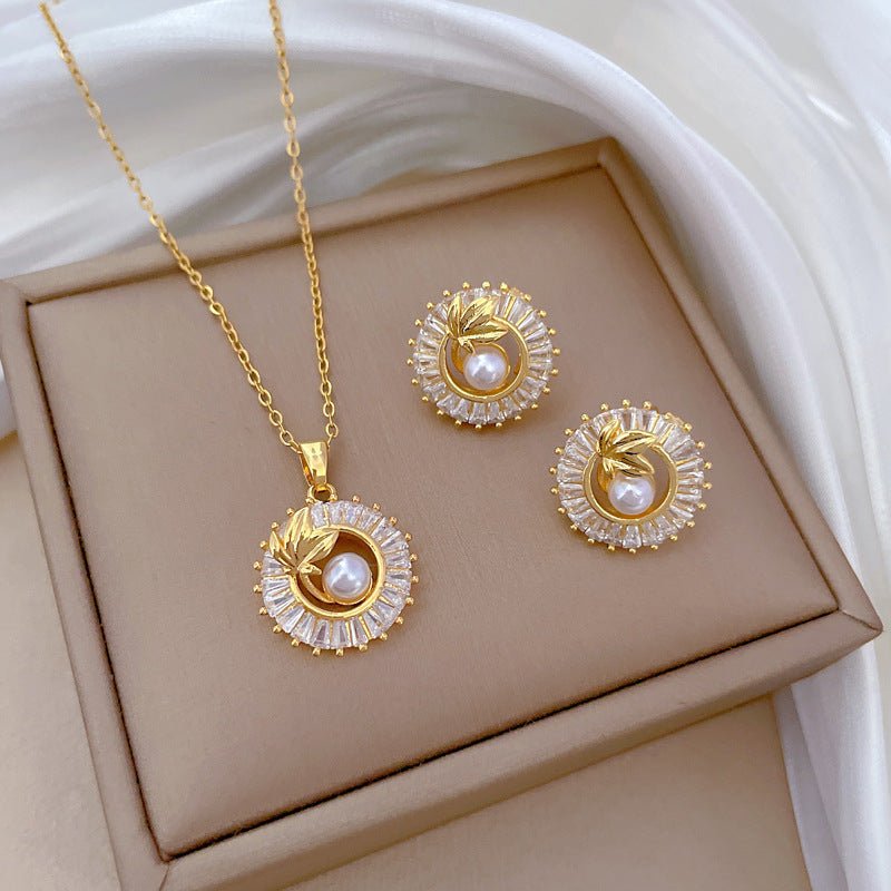 Fashion Jewelry Square Full Diamond Personalized Round Ring Leaves Necklace And Earrings Suite - Yahko Merchandise