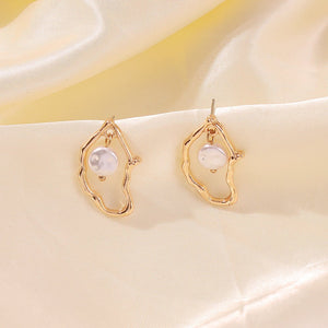Irregular Pearl Earrings - Yahko Merchandise