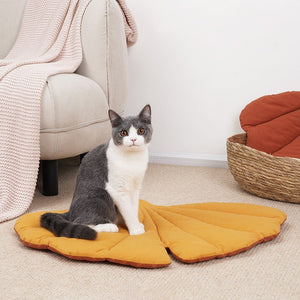 Leaf Shape Soft Dog Bed Mat Soft Crate Pad Machine Washable Mattress for Large Medium Small Dogs and Cats Kennel Pad - Yahko Merchandise