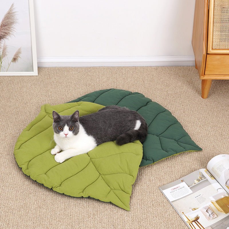 Leaf Shape Soft Dog Bed Mat Soft Crate Pad Machine Washable Mattress for Large Medium Small Dogs and Cats Kennel Pad - Yahko Merchandise