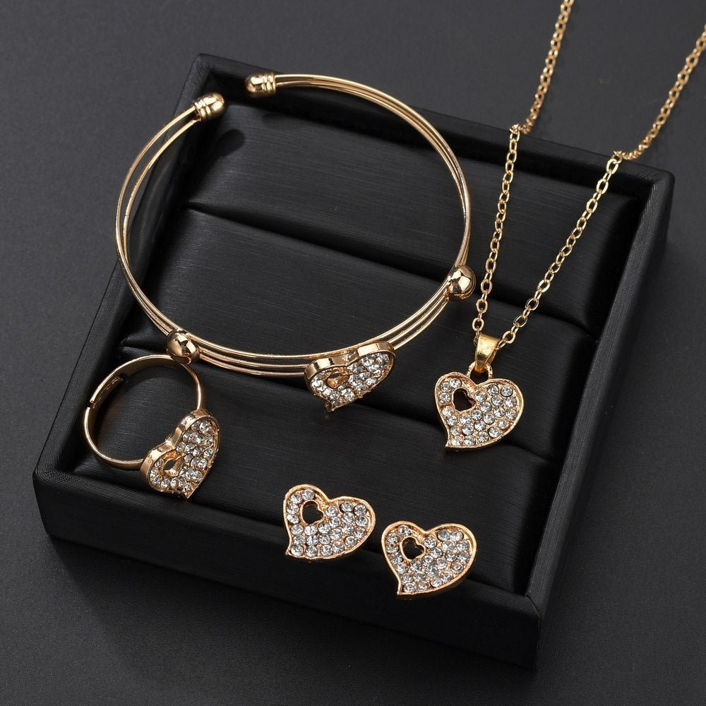 Love jewelry set - Yahko Merchandise