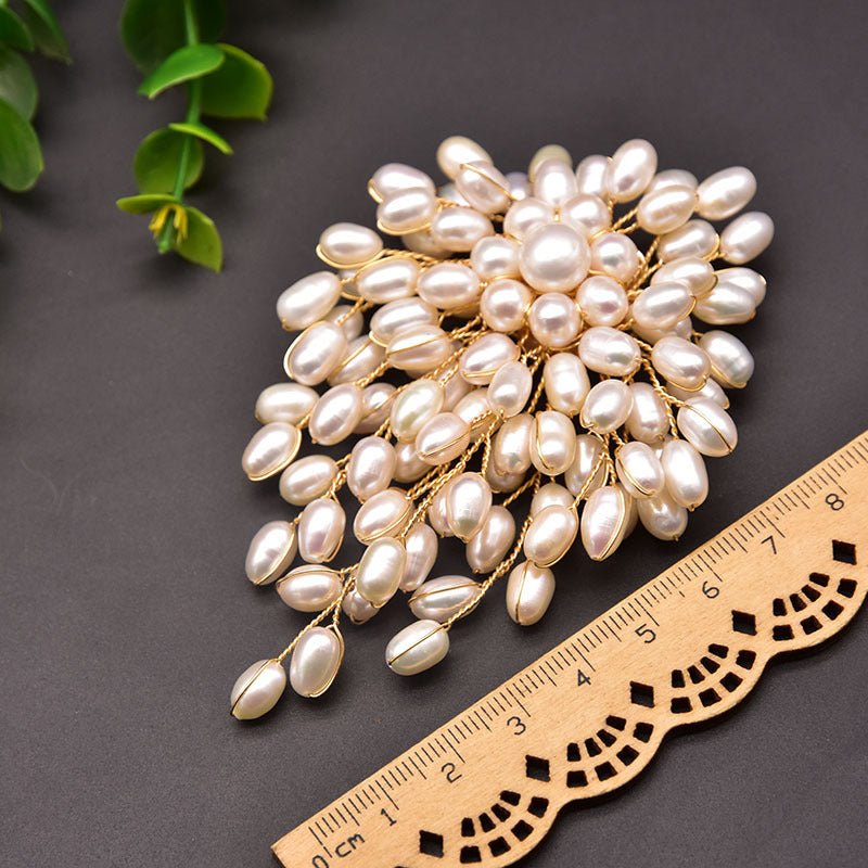 Natural Pearl Brooch Female European And American Retro Pure Hand - woven Pearl Brooch - Yahko Merchandise