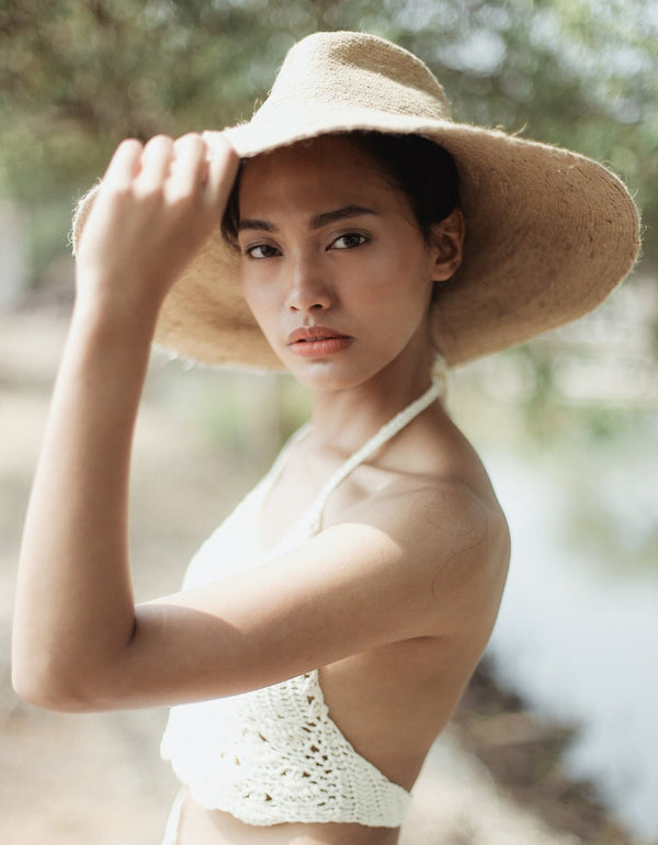 RIRI Jute Handwoven Straw Hat In Natural Beige - Yahko Merchandise