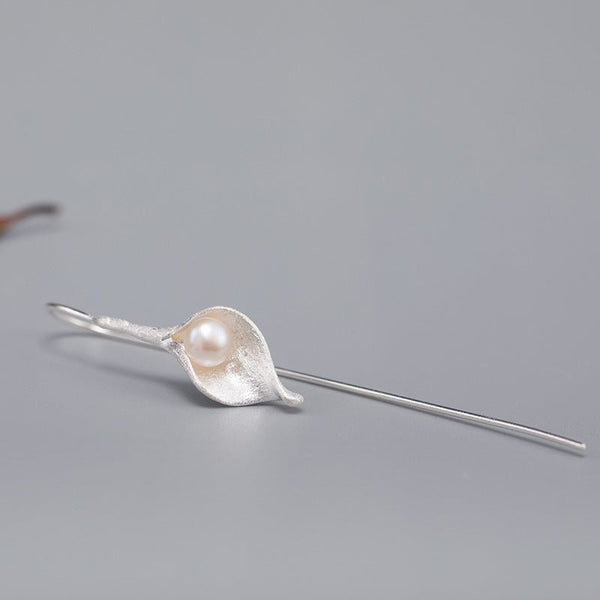 S925 Silver Pearl Ancient Style Lady Style Flower Earrings - Yahko Merchandise