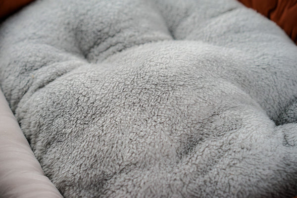 Soft Touch All Seasons 26'' Bed - Yahko Merchandise