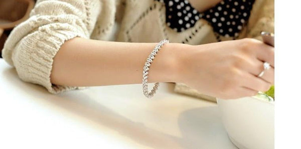 Zircon bracelet - Yahko Merchandise
