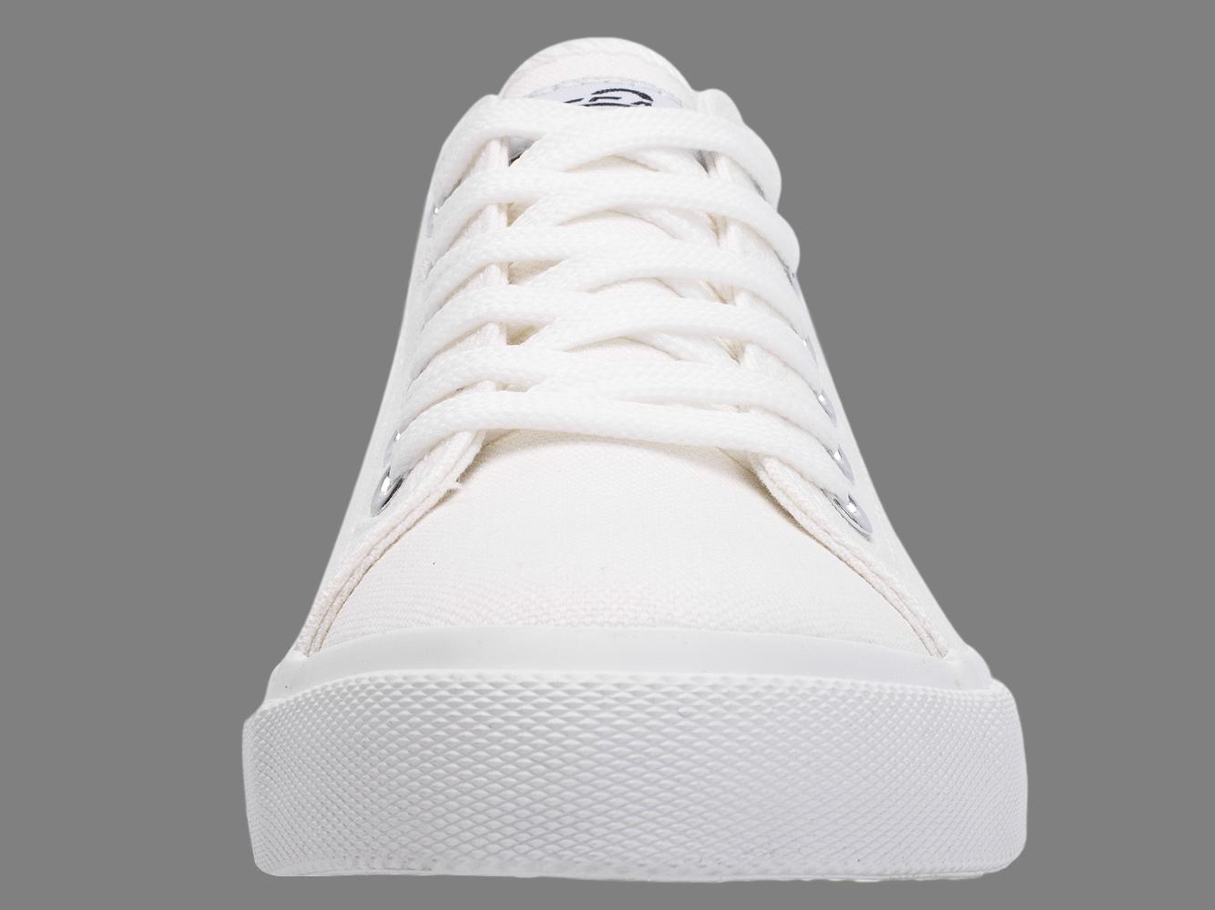 Retro All White SB Skateboard Sneaker